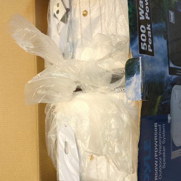 PYLE PDWR50W outdoor waterproof speaker system - Picture 2 of 5